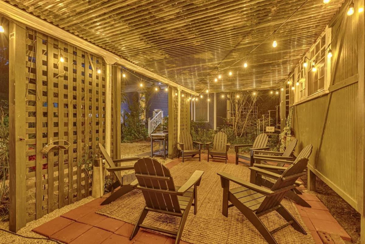 Bare Feet Bungalow -Close To Beach & Dog Friendly Gulfport Dış mekan fotoğraf